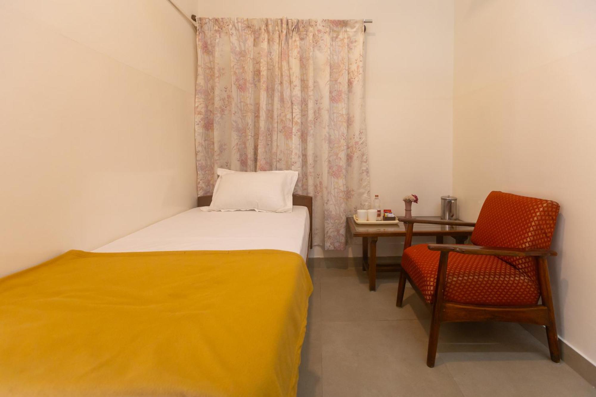 Sri Ramakrishna Hotel Μπανγκαλόρ Εξωτερικό φωτογραφία