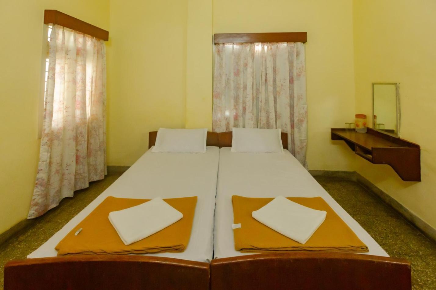 Sri Ramakrishna Hotel Μπανγκαλόρ Εξωτερικό φωτογραφία