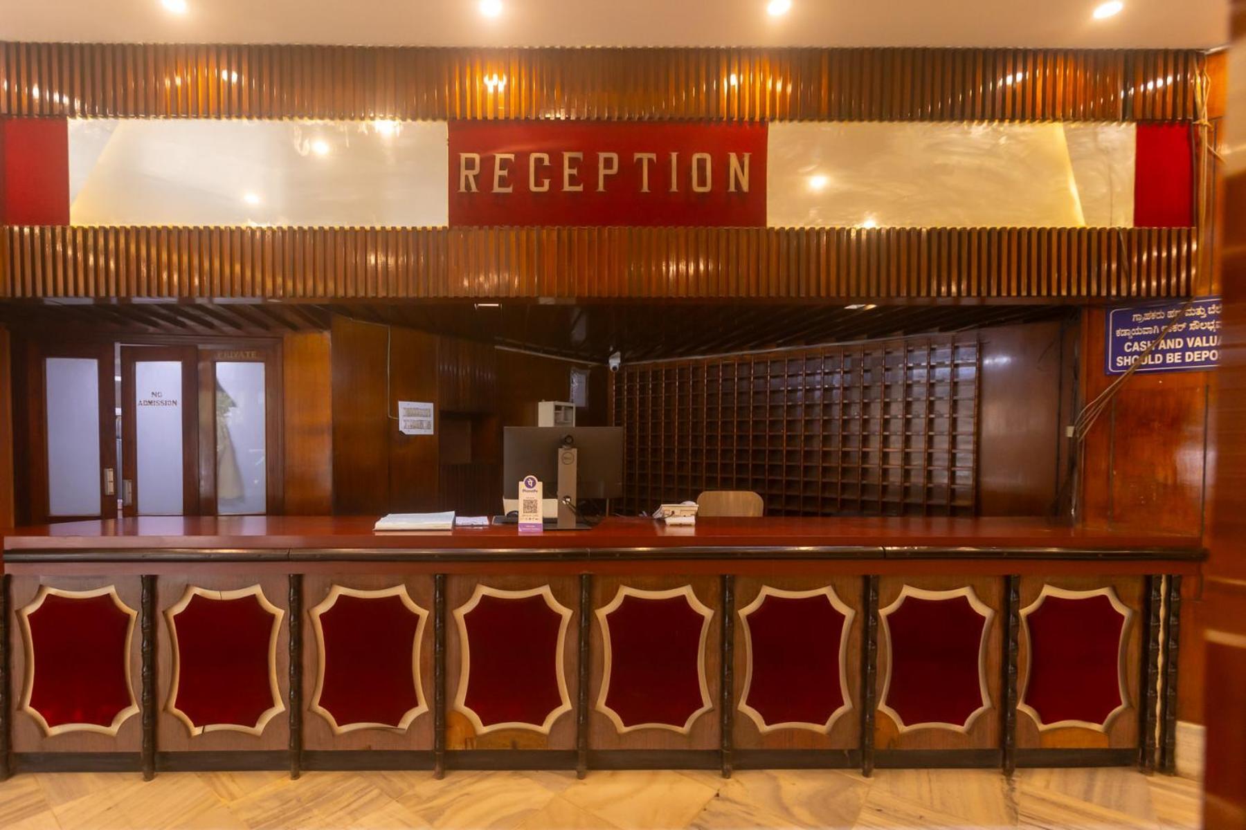 Sri Ramakrishna Hotel Μπανγκαλόρ Εξωτερικό φωτογραφία