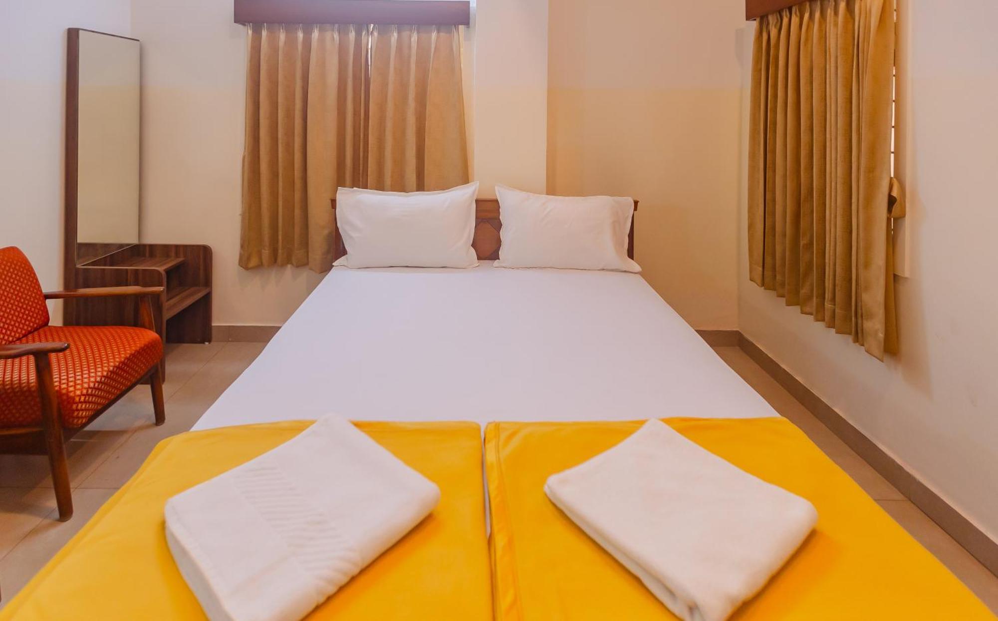 Sri Ramakrishna Hotel Μπανγκαλόρ Εξωτερικό φωτογραφία