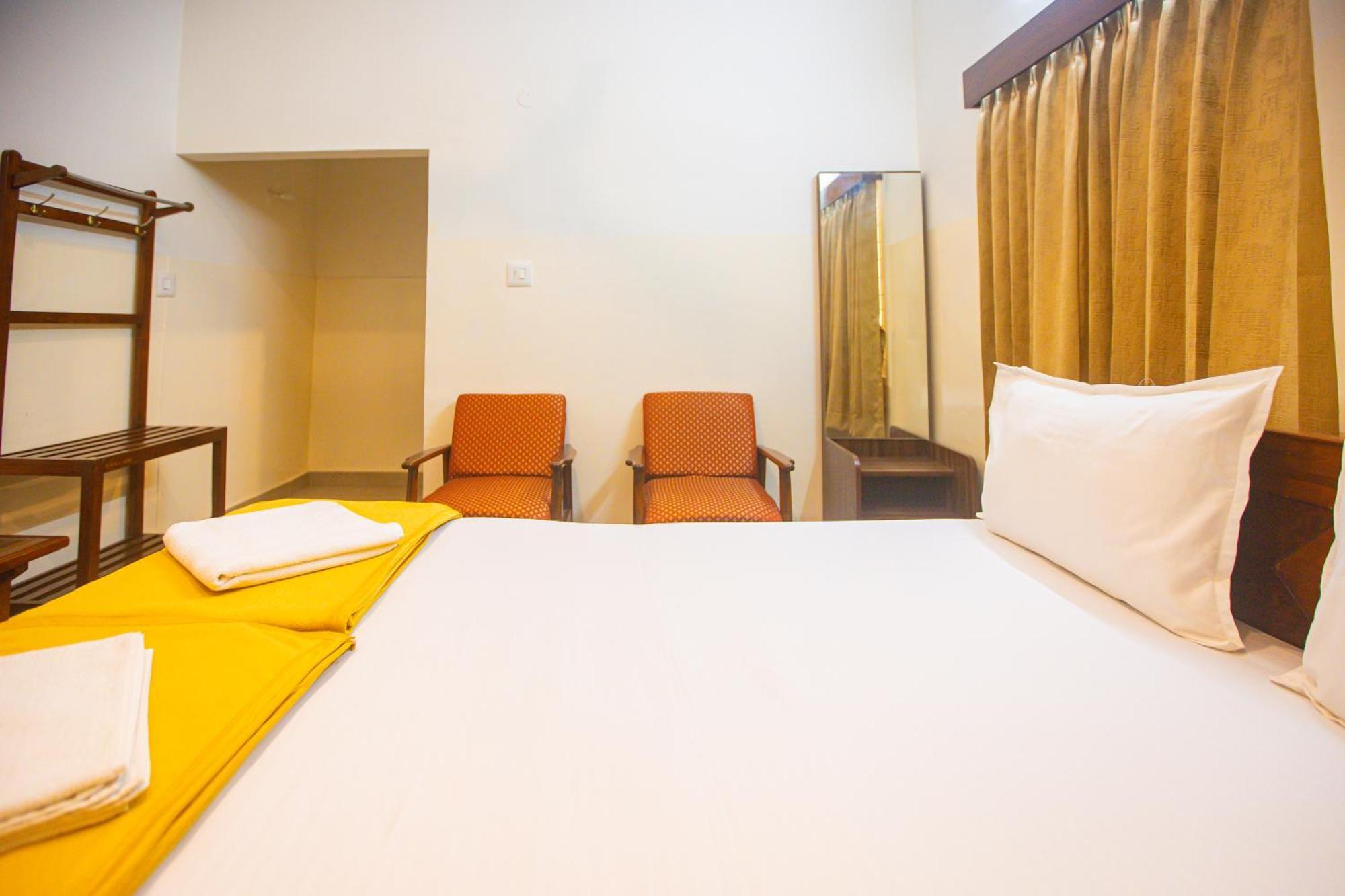 Sri Ramakrishna Hotel Μπανγκαλόρ Εξωτερικό φωτογραφία